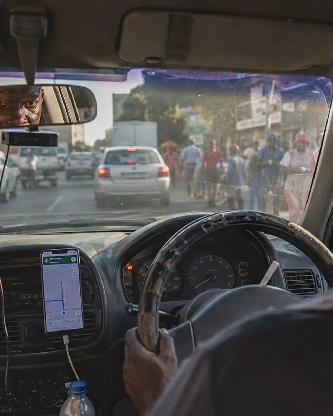 Hands on the wheel with the platform app mounted alongside